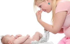 婴儿湿疹护理时需要注意什么？湿疹宝宝洗脸水不可以太热吗？