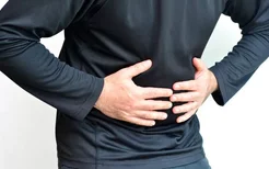 经常腹痛腹胀要警惕胃癌早期的三个信号