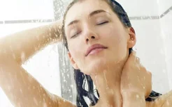 早上洗脸应该用热水还是凉水？什么温度洗脸水的最适宜？