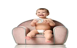 新生儿如何正确看待和处理面部湿疹？宝宝如何正确看待和处理面部湿疹