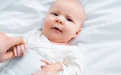 盘点新生儿痱子的几大症状表现,盘点宝宝痱子的几大症状表现